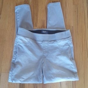 Old Navy grey rockstar skinny jeans
